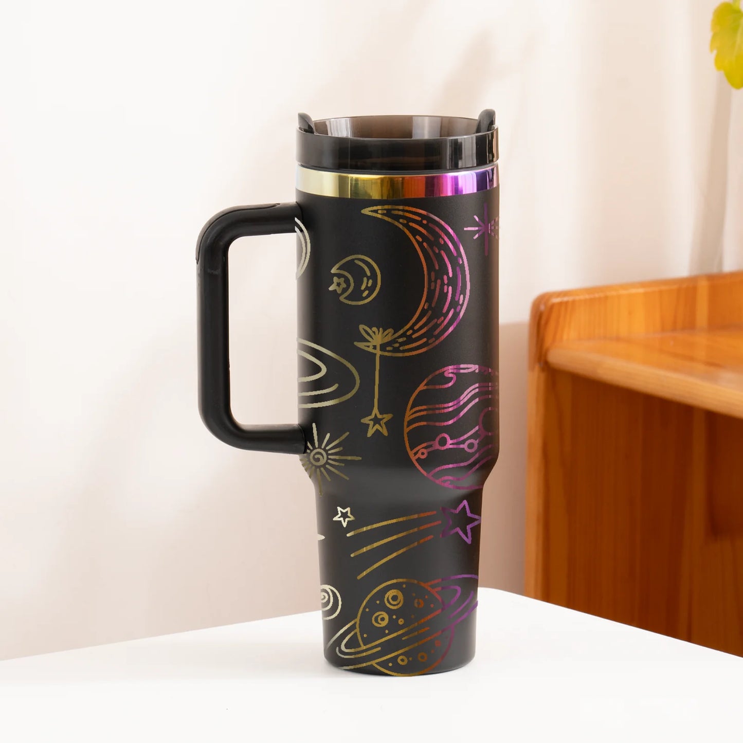 Black to Iridescent Tumbler: Your Personalized Hydration Companion